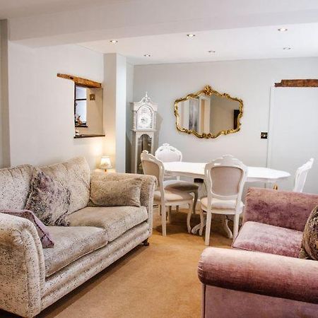 Whispering Place Georgian Grade II Sleeps 6 Adults 3 Mins From Safari Park & Steam Train Bewdley Exterior foto